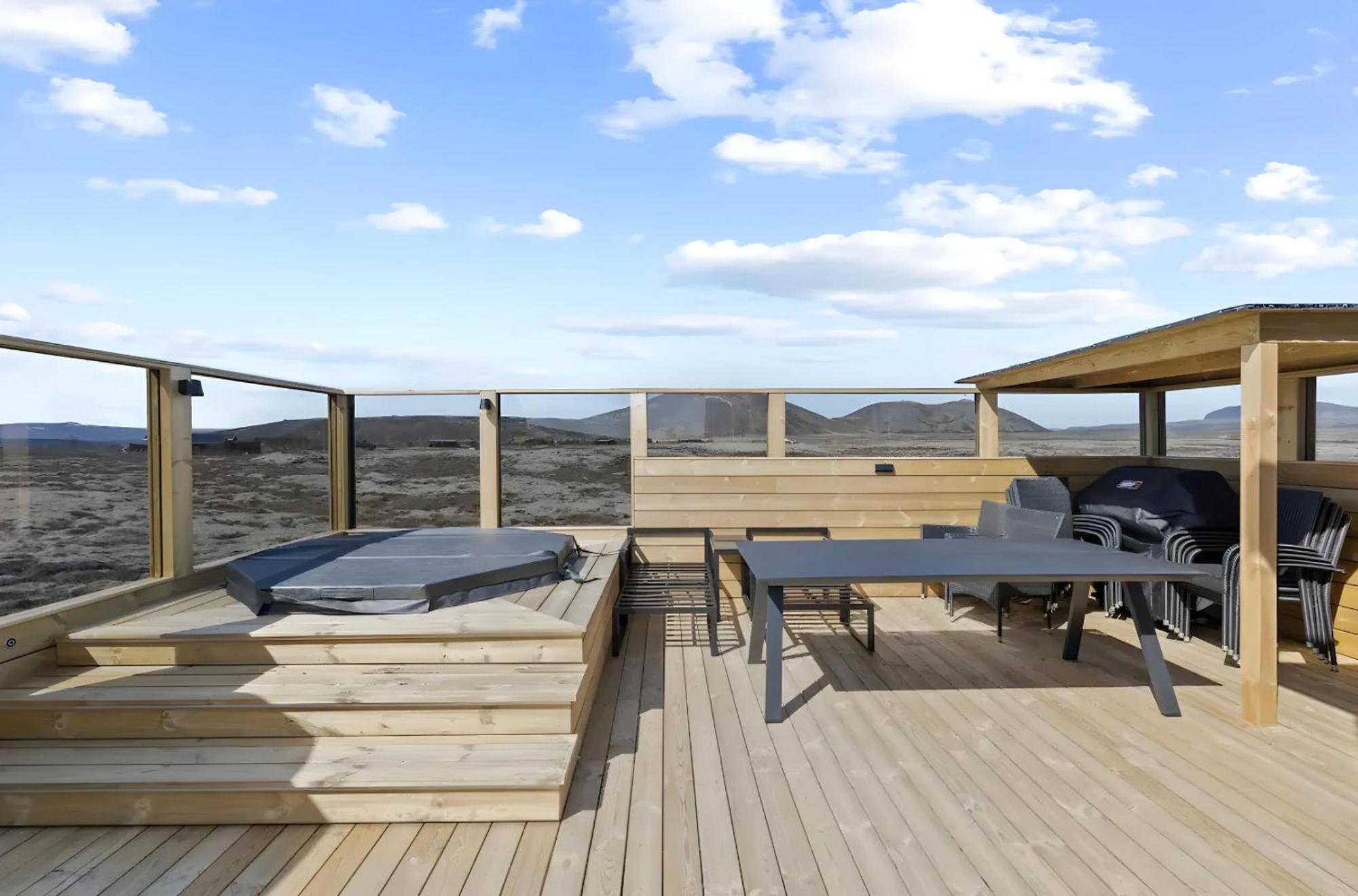 Cozy Cabin With Hot Tub & Sauna - Ultimate Retreat Veithilundur Exterior photo